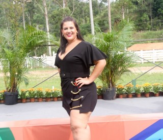 
<a style='margin-left: 5px;' class='btn btn-xs btn-social btn-facebook' href='https://www.facebook.com/sharer/sharer.php?u=https://galeramix.s01.web.getmuller.com.br/imagem/a158/800-800-90/conteudo/site_galerias/158/img7216.jpg' rel='popup' data-width='500' data-height='400'><i class='fa fa-facebook'></i>Compartilhar <span class='hidden-xs'>no Facebook</span>
</a> 
<a class='btn btn-default btn-xs' target='_blank' href='imagem/a158/800-800-90/conteudo/site_galerias/158/img7216.jpg'>
<span class='glyphicon glyphicon-cloud-download'></span> Salvar
</a>
