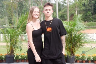 
<a style='margin-left: 5px;' class='btn btn-xs btn-social btn-facebook' href='https://www.facebook.com/sharer/sharer.php?u=https://galeramix.s01.web.getmuller.com.br/imagem/a158/800-800-90/conteudo/site_galerias/158/img7234.jpg' rel='popup' data-width='500' data-height='400'><i class='fa fa-facebook'></i>Compartilhar <span class='hidden-xs'>no Facebook</span>
</a> 
<a class='btn btn-default btn-xs' target='_blank' href='imagem/a158/800-800-90/conteudo/site_galerias/158/img7234.jpg'>
<span class='glyphicon glyphicon-cloud-download'></span> Salvar
</a>
