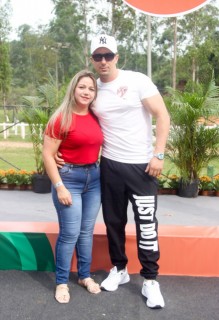 
<a style='margin-left: 5px;' class='btn btn-xs btn-social btn-facebook' href='https://www.facebook.com/sharer/sharer.php?u=https://galeramix.s01.web.getmuller.com.br/imagem/a158/800-800-90/conteudo/site_galerias/158/img7237.jpg' rel='popup' data-width='500' data-height='400'><i class='fa fa-facebook'></i>Compartilhar <span class='hidden-xs'>no Facebook</span>
</a> 
<a class='btn btn-default btn-xs' target='_blank' href='imagem/a158/800-800-90/conteudo/site_galerias/158/img7237.jpg'>
<span class='glyphicon glyphicon-cloud-download'></span> Salvar
</a>
