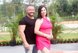 
<a style='margin-left: 5px;' class='btn btn-xs btn-social btn-facebook' href='https://www.facebook.com/sharer/sharer.php?u=https://galeramix.s01.web.getmuller.com.br/imagem/a158/800-800-90/conteudo/site_galerias/158/img7239.jpg' rel='popup' data-width='500' data-height='400'><i class='fa fa-facebook'></i>Compartilhar <span class='hidden-xs'>no Facebook</span>
</a> 
<a class='btn btn-default btn-xs' target='_blank' href='imagem/a158/800-800-90/conteudo/site_galerias/158/img7239.jpg'>
<span class='glyphicon glyphicon-cloud-download'></span> Salvar
</a>
