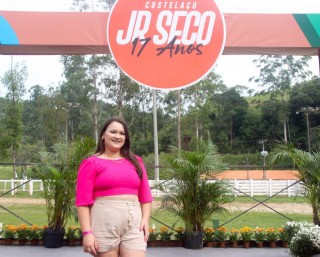 
<a style='margin-left: 5px;' class='btn btn-xs btn-social btn-facebook' href='https://www.facebook.com/sharer/sharer.php?u=https://galeramix.s01.web.getmuller.com.br/imagem/a158/800-800-90/conteudo/site_galerias/158/img7248.jpg' rel='popup' data-width='500' data-height='400'><i class='fa fa-facebook'></i>Compartilhar <span class='hidden-xs'>no Facebook</span>
</a> 
<a class='btn btn-default btn-xs' target='_blank' href='imagem/a158/800-800-90/conteudo/site_galerias/158/img7248.jpg'>
<span class='glyphicon glyphicon-cloud-download'></span> Salvar
</a>
