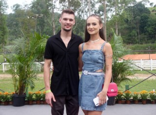 
<a style='margin-left: 5px;' class='btn btn-xs btn-social btn-facebook' href='https://www.facebook.com/sharer/sharer.php?u=https://galeramix.s01.web.getmuller.com.br/imagem/a158/800-800-90/conteudo/site_galerias/158/img7260.jpg' rel='popup' data-width='500' data-height='400'><i class='fa fa-facebook'></i>Compartilhar <span class='hidden-xs'>no Facebook</span>
</a> 
<a class='btn btn-default btn-xs' target='_blank' href='imagem/a158/800-800-90/conteudo/site_galerias/158/img7260.jpg'>
<span class='glyphicon glyphicon-cloud-download'></span> Salvar
</a>
