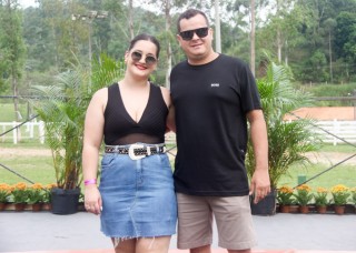 
<a style='margin-left: 5px;' class='btn btn-xs btn-social btn-facebook' href='https://www.facebook.com/sharer/sharer.php?u=https://galeramix.s01.web.getmuller.com.br/imagem/a158/800-800-90/conteudo/site_galerias/158/img7261.jpg' rel='popup' data-width='500' data-height='400'><i class='fa fa-facebook'></i>Compartilhar <span class='hidden-xs'>no Facebook</span>
</a> 
<a class='btn btn-default btn-xs' target='_blank' href='imagem/a158/800-800-90/conteudo/site_galerias/158/img7261.jpg'>
<span class='glyphicon glyphicon-cloud-download'></span> Salvar
</a>
