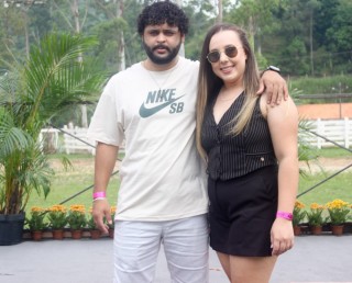 
<a style='margin-left: 5px;' class='btn btn-xs btn-social btn-facebook' href='https://www.facebook.com/sharer/sharer.php?u=https://galeramix.s01.web.getmuller.com.br/imagem/a158/800-800-90/conteudo/site_galerias/158/img7265.jpg' rel='popup' data-width='500' data-height='400'><i class='fa fa-facebook'></i>Compartilhar <span class='hidden-xs'>no Facebook</span>
</a> 
<a class='btn btn-default btn-xs' target='_blank' href='imagem/a158/800-800-90/conteudo/site_galerias/158/img7265.jpg'>
<span class='glyphicon glyphicon-cloud-download'></span> Salvar
</a>
