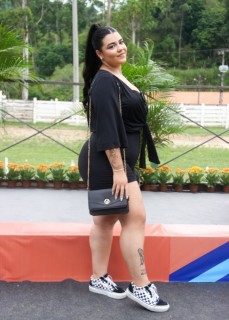 
<a style='margin-left: 5px;' class='btn btn-xs btn-social btn-facebook' href='https://www.facebook.com/sharer/sharer.php?u=https://galeramix.s01.web.getmuller.com.br/imagem/a158/800-800-90/conteudo/site_galerias/158/img7316.jpg' rel='popup' data-width='500' data-height='400'><i class='fa fa-facebook'></i>Compartilhar <span class='hidden-xs'>no Facebook</span>
</a> 
<a class='btn btn-default btn-xs' target='_blank' href='imagem/a158/800-800-90/conteudo/site_galerias/158/img7316.jpg'>
<span class='glyphicon glyphicon-cloud-download'></span> Salvar
</a>
