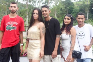 
<a style='margin-left: 5px;' class='btn btn-xs btn-social btn-facebook' href='https://www.facebook.com/sharer/sharer.php?u=https://galeramix.s01.web.getmuller.com.br/imagem/a158/800-800-90/conteudo/site_galerias/158/img7336.jpg' rel='popup' data-width='500' data-height='400'><i class='fa fa-facebook'></i>Compartilhar <span class='hidden-xs'>no Facebook</span>
</a> 
<a class='btn btn-default btn-xs' target='_blank' href='imagem/a158/800-800-90/conteudo/site_galerias/158/img7336.jpg'>
<span class='glyphicon glyphicon-cloud-download'></span> Salvar
</a>
