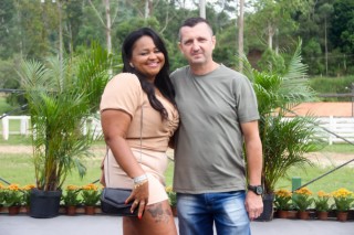 
<a style='margin-left: 5px;' class='btn btn-xs btn-social btn-facebook' href='https://www.facebook.com/sharer/sharer.php?u=https://galeramix.s01.web.getmuller.com.br/imagem/a158/800-800-90/conteudo/site_galerias/158/img7345.jpg' rel='popup' data-width='500' data-height='400'><i class='fa fa-facebook'></i>Compartilhar <span class='hidden-xs'>no Facebook</span>
</a> 
<a class='btn btn-default btn-xs' target='_blank' href='imagem/a158/800-800-90/conteudo/site_galerias/158/img7345.jpg'>
<span class='glyphicon glyphicon-cloud-download'></span> Salvar
</a>
