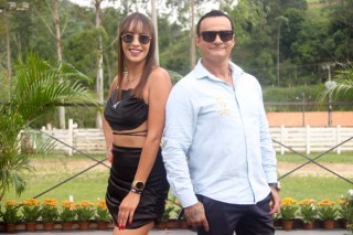 
<a style='margin-left: 5px;' class='btn btn-xs btn-social btn-facebook' href='https://www.facebook.com/sharer/sharer.php?u=https://galeramix.s01.web.getmuller.com.br/imagem/a158/800-800-90/conteudo/site_galerias/158/img7358.jpg' rel='popup' data-width='500' data-height='400'><i class='fa fa-facebook'></i>Compartilhar <span class='hidden-xs'>no Facebook</span>
</a> 
<a class='btn btn-default btn-xs' target='_blank' href='imagem/a158/800-800-90/conteudo/site_galerias/158/img7358.jpg'>
<span class='glyphicon glyphicon-cloud-download'></span> Salvar
</a>
