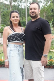 
<a style='margin-left: 5px;' class='btn btn-xs btn-social btn-facebook' href='https://www.facebook.com/sharer/sharer.php?u=https://galeramix.s01.web.getmuller.com.br/imagem/a158/800-800-90/conteudo/site_galerias/158/img7383.jpg' rel='popup' data-width='500' data-height='400'><i class='fa fa-facebook'></i>Compartilhar <span class='hidden-xs'>no Facebook</span>
</a> 
<a class='btn btn-default btn-xs' target='_blank' href='imagem/a158/800-800-90/conteudo/site_galerias/158/img7383.jpg'>
<span class='glyphicon glyphicon-cloud-download'></span> Salvar
</a>
