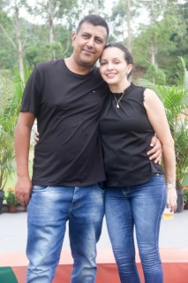 
<a style='margin-left: 5px;' class='btn btn-xs btn-social btn-facebook' href='https://www.facebook.com/sharer/sharer.php?u=https://galeramix.s01.web.getmuller.com.br/imagem/a158/800-800-90/conteudo/site_galerias/158/img7402.jpg' rel='popup' data-width='500' data-height='400'><i class='fa fa-facebook'></i>Compartilhar <span class='hidden-xs'>no Facebook</span>
</a> 
<a class='btn btn-default btn-xs' target='_blank' href='imagem/a158/800-800-90/conteudo/site_galerias/158/img7402.jpg'>
<span class='glyphicon glyphicon-cloud-download'></span> Salvar
</a>
