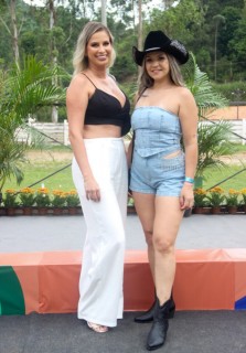 
<a style='margin-left: 5px;' class='btn btn-xs btn-social btn-facebook' href='https://www.facebook.com/sharer/sharer.php?u=https://galeramix.s01.web.getmuller.com.br/imagem/a158/800-800-90/conteudo/site_galerias/158/img7403.jpg' rel='popup' data-width='500' data-height='400'><i class='fa fa-facebook'></i>Compartilhar <span class='hidden-xs'>no Facebook</span>
</a> 
<a class='btn btn-default btn-xs' target='_blank' href='imagem/a158/800-800-90/conteudo/site_galerias/158/img7403.jpg'>
<span class='glyphicon glyphicon-cloud-download'></span> Salvar
</a>
