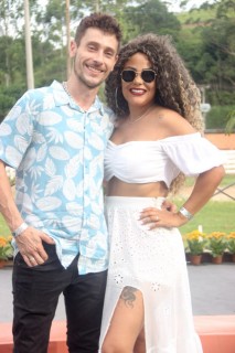 
<a style='margin-left: 5px;' class='btn btn-xs btn-social btn-facebook' href='https://www.facebook.com/sharer/sharer.php?u=https://galeramix.s01.web.getmuller.com.br/imagem/a158/800-800-90/conteudo/site_galerias/158/img7439.jpg' rel='popup' data-width='500' data-height='400'><i class='fa fa-facebook'></i>Compartilhar <span class='hidden-xs'>no Facebook</span>
</a> 
<a class='btn btn-default btn-xs' target='_blank' href='imagem/a158/800-800-90/conteudo/site_galerias/158/img7439.jpg'>
<span class='glyphicon glyphicon-cloud-download'></span> Salvar
</a>
