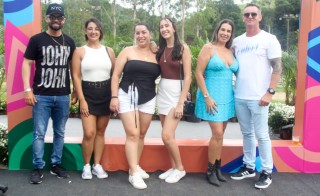 
<a style='margin-left: 5px;' class='btn btn-xs btn-social btn-facebook' href='https://www.facebook.com/sharer/sharer.php?u=https://galeramix.s01.web.getmuller.com.br/imagem/a158/800-800-90/conteudo/site_galerias/158/img7461.jpg' rel='popup' data-width='500' data-height='400'><i class='fa fa-facebook'></i>Compartilhar <span class='hidden-xs'>no Facebook</span>
</a> 
<a class='btn btn-default btn-xs' target='_blank' href='imagem/a158/800-800-90/conteudo/site_galerias/158/img7461.jpg'>
<span class='glyphicon glyphicon-cloud-download'></span> Salvar
</a>
