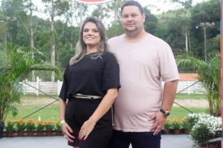 
<a style='margin-left: 5px;' class='btn btn-xs btn-social btn-facebook' href='https://www.facebook.com/sharer/sharer.php?u=https://galeramix.s01.web.getmuller.com.br/imagem/a158/800-800-90/conteudo/site_galerias/158/img7504.jpg' rel='popup' data-width='500' data-height='400'><i class='fa fa-facebook'></i>Compartilhar <span class='hidden-xs'>no Facebook</span>
</a> 
<a class='btn btn-default btn-xs' target='_blank' href='imagem/a158/800-800-90/conteudo/site_galerias/158/img7504.jpg'>
<span class='glyphicon glyphicon-cloud-download'></span> Salvar
</a>
