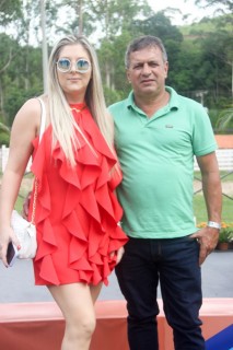 
<a style='margin-left: 5px;' class='btn btn-xs btn-social btn-facebook' href='https://www.facebook.com/sharer/sharer.php?u=https://galeramix.s01.web.getmuller.com.br/imagem/a158/800-800-90/conteudo/site_galerias/158/jr-seco-275.jpg' rel='popup' data-width='500' data-height='400'><i class='fa fa-facebook'></i>Compartilhar <span class='hidden-xs'>no Facebook</span>
</a> 
<a class='btn btn-default btn-xs' target='_blank' href='imagem/a158/800-800-90/conteudo/site_galerias/158/jr-seco-275.jpg'>
<span class='glyphicon glyphicon-cloud-download'></span> Salvar
</a>
