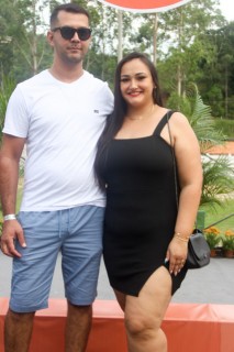 
<a style='margin-left: 5px;' class='btn btn-xs btn-social btn-facebook' href='https://www.facebook.com/sharer/sharer.php?u=https://galeramix.s01.web.getmuller.com.br/imagem/a158/800-800-90/conteudo/site_galerias/158/jr-seco-333.jpg' rel='popup' data-width='500' data-height='400'><i class='fa fa-facebook'></i>Compartilhar <span class='hidden-xs'>no Facebook</span>
</a> 
<a class='btn btn-default btn-xs' target='_blank' href='imagem/a158/800-800-90/conteudo/site_galerias/158/jr-seco-333.jpg'>
<span class='glyphicon glyphicon-cloud-download'></span> Salvar
</a>
