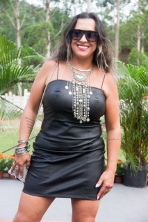 
<a style='margin-left: 5px;' class='btn btn-xs btn-social btn-facebook' href='https://www.facebook.com/sharer/sharer.php?u=https://galeramix.s01.web.getmuller.com.br/imagem/a158/800-800-90/conteudo/site_galerias/158/jr-seco-335.jpg' rel='popup' data-width='500' data-height='400'><i class='fa fa-facebook'></i>Compartilhar <span class='hidden-xs'>no Facebook</span>
</a> 
<a class='btn btn-default btn-xs' target='_blank' href='imagem/a158/800-800-90/conteudo/site_galerias/158/jr-seco-335.jpg'>
<span class='glyphicon glyphicon-cloud-download'></span> Salvar
</a>
