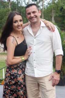 
<a style='margin-left: 5px;' class='btn btn-xs btn-social btn-facebook' href='https://www.facebook.com/sharer/sharer.php?u=https://galeramix.s01.web.getmuller.com.br/imagem/a158/800-800-90/conteudo/site_galerias/158/jr-seco-340.jpg' rel='popup' data-width='500' data-height='400'><i class='fa fa-facebook'></i>Compartilhar <span class='hidden-xs'>no Facebook</span>
</a> 
<a class='btn btn-default btn-xs' target='_blank' href='imagem/a158/800-800-90/conteudo/site_galerias/158/jr-seco-340.jpg'>
<span class='glyphicon glyphicon-cloud-download'></span> Salvar
</a>
