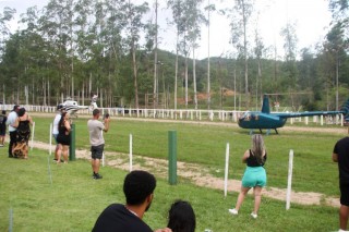 
<a style='margin-left: 5px;' class='btn btn-xs btn-social btn-facebook' href='https://www.facebook.com/sharer/sharer.php?u=https://galeramix.s01.web.getmuller.com.br/imagem/a158/800-800-90/conteudo/site_galerias/158/jr-seco-344.jpg' rel='popup' data-width='500' data-height='400'><i class='fa fa-facebook'></i>Compartilhar <span class='hidden-xs'>no Facebook</span>
</a> 
<a class='btn btn-default btn-xs' target='_blank' href='imagem/a158/800-800-90/conteudo/site_galerias/158/jr-seco-344.jpg'>
<span class='glyphicon glyphicon-cloud-download'></span> Salvar
</a>
