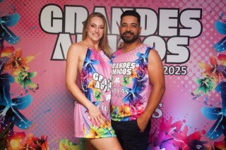 
<a style='margin-left: 5px;' class='btn btn-xs btn-social btn-facebook' href='https://www.facebook.com/sharer/sharer.php?u=https://galeramix.s01.web.getmuller.com.br/imagem/a159/800-800-90/conteudo/site_galerias/159/grandes-amigos-tijucas-clube-129.jpg' rel='popup' data-width='500' data-height='400'><i class='fa fa-facebook'></i>Compartilhar <span class='hidden-xs'>no Facebook</span>
</a> 
<a class='btn btn-default btn-xs' target='_blank' href='imagem/a159/800-800-90/conteudo/site_galerias/159/grandes-amigos-tijucas-clube-129.jpg'>
<span class='glyphicon glyphicon-cloud-download'></span> Salvar
</a>
