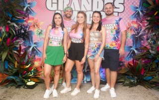 
<a style='margin-left: 5px;' class='btn btn-xs btn-social btn-facebook' href='https://www.facebook.com/sharer/sharer.php?u=https://galeramix.s01.web.getmuller.com.br/imagem/a159/800-800-90/conteudo/site_galerias/159/grandes-amigos-tijucas-clube-148.jpg' rel='popup' data-width='500' data-height='400'><i class='fa fa-facebook'></i>Compartilhar <span class='hidden-xs'>no Facebook</span>
</a> 
<a class='btn btn-default btn-xs' target='_blank' href='imagem/a159/800-800-90/conteudo/site_galerias/159/grandes-amigos-tijucas-clube-148.jpg'>
<span class='glyphicon glyphicon-cloud-download'></span> Salvar
</a>
