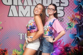 
<a style='margin-left: 5px;' class='btn btn-xs btn-social btn-facebook' href='https://www.facebook.com/sharer/sharer.php?u=https://galeramix.s01.web.getmuller.com.br/imagem/a159/800-800-90/conteudo/site_galerias/159/grandes-amigos-tijucas-clube-162.jpg' rel='popup' data-width='500' data-height='400'><i class='fa fa-facebook'></i>Compartilhar <span class='hidden-xs'>no Facebook</span>
</a> 
<a class='btn btn-default btn-xs' target='_blank' href='imagem/a159/800-800-90/conteudo/site_galerias/159/grandes-amigos-tijucas-clube-162.jpg'>
<span class='glyphicon glyphicon-cloud-download'></span> Salvar
</a>
