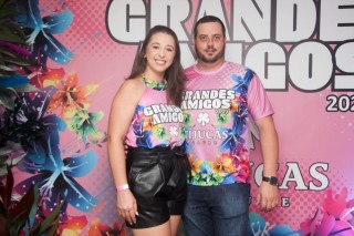 
<a style='margin-left: 5px;' class='btn btn-xs btn-social btn-facebook' href='https://www.facebook.com/sharer/sharer.php?u=https://galeramix.s01.web.getmuller.com.br/imagem/a159/800-800-90/conteudo/site_galerias/159/grandes-amigos-tijucas-clube-56.jpg' rel='popup' data-width='500' data-height='400'><i class='fa fa-facebook'></i>Compartilhar <span class='hidden-xs'>no Facebook</span>
</a> 
<a class='btn btn-default btn-xs' target='_blank' href='imagem/a159/800-800-90/conteudo/site_galerias/159/grandes-amigos-tijucas-clube-56.jpg'>
<span class='glyphicon glyphicon-cloud-download'></span> Salvar
</a>
