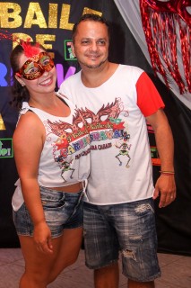 
<a style='margin-left: 5px;' class='btn btn-xs btn-social btn-facebook' href='https://www.facebook.com/sharer/sharer.php?u=https://galeramix.s01.web.getmuller.com.br/imagem/a16/800-800-90/conteudo/site_galerias/16/img1654.jpg' rel='popup' data-width='500' data-height='400'><i class='fa fa-facebook'></i>Compartilhar <span class='hidden-xs'>no Facebook</span>
</a> 
<a class='btn btn-default btn-xs' target='_blank' href='imagem/a16/800-800-90/conteudo/site_galerias/16/img1654.jpg'>
<span class='glyphicon glyphicon-cloud-download'></span> Salvar
</a>
