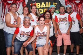 
<a style='margin-left: 5px;' class='btn btn-xs btn-social btn-facebook' href='https://www.facebook.com/sharer/sharer.php?u=https://galeramix.s01.web.getmuller.com.br/imagem/a16/800-800-90/conteudo/site_galerias/16/img1663.jpg' rel='popup' data-width='500' data-height='400'><i class='fa fa-facebook'></i>Compartilhar <span class='hidden-xs'>no Facebook</span>
</a> 
<a class='btn btn-default btn-xs' target='_blank' href='imagem/a16/800-800-90/conteudo/site_galerias/16/img1663.jpg'>
<span class='glyphicon glyphicon-cloud-download'></span> Salvar
</a>
