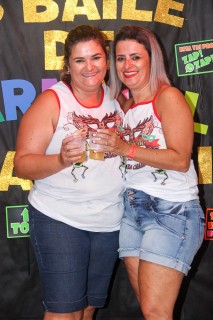 
<a style='margin-left: 5px;' class='btn btn-xs btn-social btn-facebook' href='https://www.facebook.com/sharer/sharer.php?u=https://galeramix.s01.web.getmuller.com.br/imagem/a16/800-800-90/conteudo/site_galerias/16/img1687.jpg' rel='popup' data-width='500' data-height='400'><i class='fa fa-facebook'></i>Compartilhar <span class='hidden-xs'>no Facebook</span>
</a> 
<a class='btn btn-default btn-xs' target='_blank' href='imagem/a16/800-800-90/conteudo/site_galerias/16/img1687.jpg'>
<span class='glyphicon glyphicon-cloud-download'></span> Salvar
</a>
