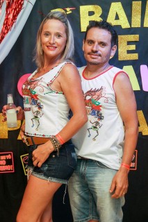 
<a style='margin-left: 5px;' class='btn btn-xs btn-social btn-facebook' href='https://www.facebook.com/sharer/sharer.php?u=https://galeramix.s01.web.getmuller.com.br/imagem/a16/800-800-90/conteudo/site_galerias/16/img1691.jpg' rel='popup' data-width='500' data-height='400'><i class='fa fa-facebook'></i>Compartilhar <span class='hidden-xs'>no Facebook</span>
</a> 
<a class='btn btn-default btn-xs' target='_blank' href='imagem/a16/800-800-90/conteudo/site_galerias/16/img1691.jpg'>
<span class='glyphicon glyphicon-cloud-download'></span> Salvar
</a>
