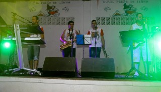 
<a style='margin-left: 5px;' class='btn btn-xs btn-social btn-facebook' href='https://www.facebook.com/sharer/sharer.php?u=https://galeramix.s01.web.getmuller.com.br/imagem/a16/800-800-90/conteudo/site_galerias/16/img1705.jpg' rel='popup' data-width='500' data-height='400'><i class='fa fa-facebook'></i>Compartilhar <span class='hidden-xs'>no Facebook</span>
</a> 
<a class='btn btn-default btn-xs' target='_blank' href='imagem/a16/800-800-90/conteudo/site_galerias/16/img1705.jpg'>
<span class='glyphicon glyphicon-cloud-download'></span> Salvar
</a>
