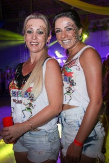 
<a style='margin-left: 5px;' class='btn btn-xs btn-social btn-facebook' href='https://www.facebook.com/sharer/sharer.php?u=https://galeramix.s01.web.getmuller.com.br/imagem/a16/800-800-90/conteudo/site_galerias/16/img1716.jpg' rel='popup' data-width='500' data-height='400'><i class='fa fa-facebook'></i>Compartilhar <span class='hidden-xs'>no Facebook</span>
</a> 
<a class='btn btn-default btn-xs' target='_blank' href='imagem/a16/800-800-90/conteudo/site_galerias/16/img1716.jpg'>
<span class='glyphicon glyphicon-cloud-download'></span> Salvar
</a>
