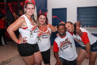 
<a style='margin-left: 5px;' class='btn btn-xs btn-social btn-facebook' href='https://www.facebook.com/sharer/sharer.php?u=https://galeramix.s01.web.getmuller.com.br/imagem/a16/800-800-90/conteudo/site_galerias/16/img1719.jpg' rel='popup' data-width='500' data-height='400'><i class='fa fa-facebook'></i>Compartilhar <span class='hidden-xs'>no Facebook</span>
</a> 
<a class='btn btn-default btn-xs' target='_blank' href='imagem/a16/800-800-90/conteudo/site_galerias/16/img1719.jpg'>
<span class='glyphicon glyphicon-cloud-download'></span> Salvar
</a>
