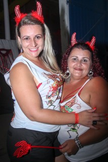 
<a style='margin-left: 5px;' class='btn btn-xs btn-social btn-facebook' href='https://www.facebook.com/sharer/sharer.php?u=https://galeramix.s01.web.getmuller.com.br/imagem/a16/800-800-90/conteudo/site_galerias/16/img1720.jpg' rel='popup' data-width='500' data-height='400'><i class='fa fa-facebook'></i>Compartilhar <span class='hidden-xs'>no Facebook</span>
</a> 
<a class='btn btn-default btn-xs' target='_blank' href='imagem/a16/800-800-90/conteudo/site_galerias/16/img1720.jpg'>
<span class='glyphicon glyphicon-cloud-download'></span> Salvar
</a>
