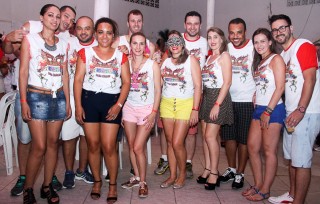 
<a style='margin-left: 5px;' class='btn btn-xs btn-social btn-facebook' href='https://www.facebook.com/sharer/sharer.php?u=https://galeramix.s01.web.getmuller.com.br/imagem/a16/800-800-90/conteudo/site_galerias/16/img1749.jpg' rel='popup' data-width='500' data-height='400'><i class='fa fa-facebook'></i>Compartilhar <span class='hidden-xs'>no Facebook</span>
</a> 
<a class='btn btn-default btn-xs' target='_blank' href='imagem/a16/800-800-90/conteudo/site_galerias/16/img1749.jpg'>
<span class='glyphicon glyphicon-cloud-download'></span> Salvar
</a>
