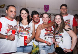 
<a style='margin-left: 5px;' class='btn btn-xs btn-social btn-facebook' href='https://www.facebook.com/sharer/sharer.php?u=https://galeramix.s01.web.getmuller.com.br/imagem/a16/800-800-90/conteudo/site_galerias/16/img1751.jpg' rel='popup' data-width='500' data-height='400'><i class='fa fa-facebook'></i>Compartilhar <span class='hidden-xs'>no Facebook</span>
</a> 
<a class='btn btn-default btn-xs' target='_blank' href='imagem/a16/800-800-90/conteudo/site_galerias/16/img1751.jpg'>
<span class='glyphicon glyphicon-cloud-download'></span> Salvar
</a>
