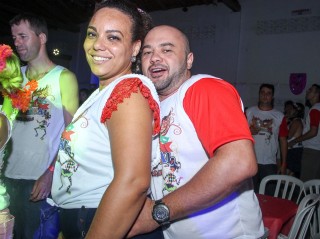 
<a style='margin-left: 5px;' class='btn btn-xs btn-social btn-facebook' href='https://www.facebook.com/sharer/sharer.php?u=https://galeramix.s01.web.getmuller.com.br/imagem/a16/800-800-90/conteudo/site_galerias/16/img1807.jpg' rel='popup' data-width='500' data-height='400'><i class='fa fa-facebook'></i>Compartilhar <span class='hidden-xs'>no Facebook</span>
</a> 
<a class='btn btn-default btn-xs' target='_blank' href='imagem/a16/800-800-90/conteudo/site_galerias/16/img1807.jpg'>
<span class='glyphicon glyphicon-cloud-download'></span> Salvar
</a>
