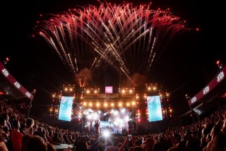 
            <a style='margin-left: 5px;' class='btn btn-xs btn-social btn-facebook' href='https://www.facebook.com/sharer/sharer.php?u=https://galeramix.s01.web.getmuller.com.br/imagem/a163/800-800-90/conteudo/site_galerias/163/18-cpstelaco-jr-sco-galeramix-2.jpg' rel='popup' data-width='500' data-height='400'><i class='fa fa-facebook'></i>Compartilhar <span class='hidden-xs'>no Facebook</span>
        </a> 
        <a class='btn btn-default btn-xs' target='_blank' href='imagem/a163/800-800-90/conteudo/site_galerias/163/18-cpstelaco-jr-sco-galeramix-2.jpg'>
            <span class='glyphicon glyphicon-cloud-download'></span> Salvar
        </a>
        