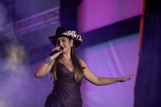 
        <a style='margin-left: 5px;' class='btn btn-xs btn-social btn-facebook' href='https://www.facebook.com/sharer/sharer.php?u=https://galeramix.s01.web.getmuller.com.br/imagem/a163/800-800-90/conteudo/site_galerias/163/18-cpstelaco-jr-sco-galeramix-3.jpg' rel='popup' data-width='500' data-height='400'><i class='fa fa-facebook'></i>Compartilhar <span class='hidden-xs'>no Facebook</span>
    </a> 
    <a class='btn btn-default btn-xs' target='_blank' href='imagem/a163/800-800-90/conteudo/site_galerias/163/18-cpstelaco-jr-sco-galeramix-3.jpg'>
        <span class='glyphicon glyphicon-cloud-download'></span> Salvar
    </a>
    