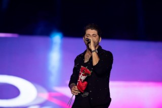 
<a style='margin-left: 5px;' class='btn btn-xs btn-social btn-facebook' href='https://www.facebook.com/sharer/sharer.php?u=https://galeramix.s01.web.getmuller.com.br/imagem/a163/800-800-90/conteudo/site_galerias/163/18-cpstelaco-jr-sco-galeramix-5.jpg' rel='popup' data-width='500' data-height='400'><i class='fa fa-facebook'></i>Compartilhar <span class='hidden-xs'>no Facebook</span>
</a> 
<a class='btn btn-default btn-xs' target='_blank' href='imagem/a163/800-800-90/conteudo/site_galerias/163/18-cpstelaco-jr-sco-galeramix-5.jpg'>
<span class='glyphicon glyphicon-cloud-download'></span> Salvar
</a>
