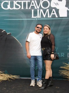 
<a style='margin-left: 5px;' class='btn btn-xs btn-social btn-facebook' href='https://www.facebook.com/sharer/sharer.php?u=https://galeramix.s01.web.getmuller.com.br/imagem/a163/800-800-90/conteudo/site_galerias/163/gustavo-lima-costelaco-junior-seco-galeramix-132.jpg' rel='popup' data-width='500' data-height='400'><i class='fa fa-facebook'></i>Compartilhar <span class='hidden-xs'>no Facebook</span>
</a> 
<a class='btn btn-default btn-xs' target='_blank' href='imagem/a163/800-800-90/conteudo/site_galerias/163/gustavo-lima-costelaco-junior-seco-galeramix-132.jpg'>
<span class='glyphicon glyphicon-cloud-download'></span> Salvar
</a>
