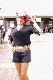 
<a style='margin-left: 5px;' class='btn btn-xs btn-social btn-facebook' href='https://www.facebook.com/sharer/sharer.php?u=https://galeramix.s01.web.getmuller.com.br/imagem/a163/800-800-90/conteudo/site_galerias/163/gustavo-lima-costelaco-junior-seco-galeramix-264.jpg' rel='popup' data-width='500' data-height='400'><i class='fa fa-facebook'></i>Compartilhar <span class='hidden-xs'>no Facebook</span>
</a> 
<a class='btn btn-default btn-xs' target='_blank' href='imagem/a163/800-800-90/conteudo/site_galerias/163/gustavo-lima-costelaco-junior-seco-galeramix-264.jpg'>
<span class='glyphicon glyphicon-cloud-download'></span> Salvar
</a>
