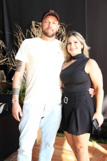 
<a style='margin-left: 5px;' class='btn btn-xs btn-social btn-facebook' href='https://www.facebook.com/sharer/sharer.php?u=https://galeramix.s01.web.getmuller.com.br/imagem/a163/800-800-90/conteudo/site_galerias/163/gustavo-lima-costelaco-junior-seco-galeramix-278.jpg' rel='popup' data-width='500' data-height='400'><i class='fa fa-facebook'></i>Compartilhar <span class='hidden-xs'>no Facebook</span>
</a> 
<a class='btn btn-default btn-xs' target='_blank' href='imagem/a163/800-800-90/conteudo/site_galerias/163/gustavo-lima-costelaco-junior-seco-galeramix-278.jpg'>
<span class='glyphicon glyphicon-cloud-download'></span> Salvar
</a>
