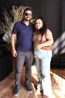 
<a style='margin-left: 5px;' class='btn btn-xs btn-social btn-facebook' href='https://www.facebook.com/sharer/sharer.php?u=https://galeramix.s01.web.getmuller.com.br/imagem/a163/800-800-90/conteudo/site_galerias/163/gustavo-lima-costelaco-junior-seco-galeramix-280.jpg' rel='popup' data-width='500' data-height='400'><i class='fa fa-facebook'></i>Compartilhar <span class='hidden-xs'>no Facebook</span>
</a> 
<a class='btn btn-default btn-xs' target='_blank' href='imagem/a163/800-800-90/conteudo/site_galerias/163/gustavo-lima-costelaco-junior-seco-galeramix-280.jpg'>
<span class='glyphicon glyphicon-cloud-download'></span> Salvar
</a>
