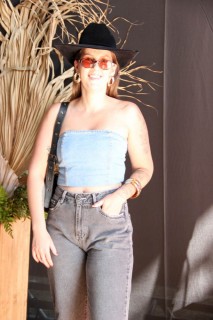 
<a style='margin-left: 5px;' class='btn btn-xs btn-social btn-facebook' href='https://www.facebook.com/sharer/sharer.php?u=https://galeramix.s01.web.getmuller.com.br/imagem/a163/800-800-90/conteudo/site_galerias/163/gustavo-lima-costelaco-junior-seco-galeramix-285.jpg' rel='popup' data-width='500' data-height='400'><i class='fa fa-facebook'></i>Compartilhar <span class='hidden-xs'>no Facebook</span>
</a> 
<a class='btn btn-default btn-xs' target='_blank' href='imagem/a163/800-800-90/conteudo/site_galerias/163/gustavo-lima-costelaco-junior-seco-galeramix-285.jpg'>
<span class='glyphicon glyphicon-cloud-download'></span> Salvar
</a>
