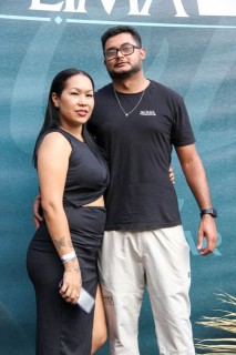 
<a style='margin-left: 5px;' class='btn btn-xs btn-social btn-facebook' href='https://www.facebook.com/sharer/sharer.php?u=https://galeramix.s01.web.getmuller.com.br/imagem/a163/800-800-90/conteudo/site_galerias/163/gustavo-lima-costelaco-junior-seco-galeramix-73.jpg' rel='popup' data-width='500' data-height='400'><i class='fa fa-facebook'></i>Compartilhar <span class='hidden-xs'>no Facebook</span>
</a> 
<a class='btn btn-default btn-xs' target='_blank' href='imagem/a163/800-800-90/conteudo/site_galerias/163/gustavo-lima-costelaco-junior-seco-galeramix-73.jpg'>
<span class='glyphicon glyphicon-cloud-download'></span> Salvar
</a>
