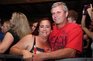 
<a style='margin-left: 5px;' class='btn btn-xs btn-social btn-facebook' href='https://www.facebook.com/sharer/sharer.php?u=https://galeramix.s01.web.getmuller.com.br/imagem/a17/800-800-90/conteudo/site_galerias/17/victor-e-leo-petry-116.jpg' rel='popup' data-width='500' data-height='400'><i class='fa fa-facebook'></i>Compartilhar <span class='hidden-xs'>no Facebook</span>
</a> 
<a class='btn btn-default btn-xs' target='_blank' href='imagem/a17/800-800-90/conteudo/site_galerias/17/victor-e-leo-petry-116.jpg'>
<span class='glyphicon glyphicon-cloud-download'></span> Salvar
</a>
