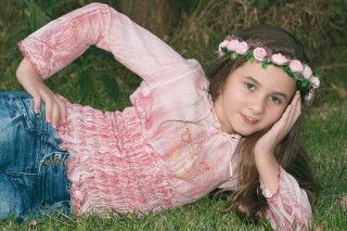 
                                    <a style='margin-left: 5px;' class='btn btn-xs btn-social btn-facebook' href='https://www.facebook.com/sharer/sharer.php?u=https://galeramix.s01.web.getmuller.com.br/imagem/a20/800-800-90/conteudo/site_galerias/20/duda-1.jpg' rel='popup' data-width='500' data-height='400'><i class='fa fa-facebook'></i>Compartilhar <span class='hidden-xs'>no Facebook</span>
                                </a> 
                                <a class='btn btn-default btn-xs' target='_blank' href='imagem/a20/800-800-90/conteudo/site_galerias/20/duda-1.jpg'>
                                    <span class='glyphicon glyphicon-cloud-download'></span> Salvar
                                </a>
                                