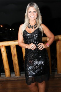 
<a style='margin-left: 5px;' class='btn btn-xs btn-social btn-facebook' href='https://www.facebook.com/sharer/sharer.php?u=https://galeramix.s01.web.getmuller.com.br/imagem/a23/800-800-90/conteudo/site_galerias/23/fernando-e-sorocaba-petry-galera-mix-82.jpg' rel='popup' data-width='500' data-height='400'><i class='fa fa-facebook'></i>Compartilhar <span class='hidden-xs'>no Facebook</span>
</a> 
<a class='btn btn-default btn-xs' target='_blank' href='imagem/a23/800-800-90/conteudo/site_galerias/23/fernando-e-sorocaba-petry-galera-mix-82.jpg'>
<span class='glyphicon glyphicon-cloud-download'></span> Salvar
</a>
